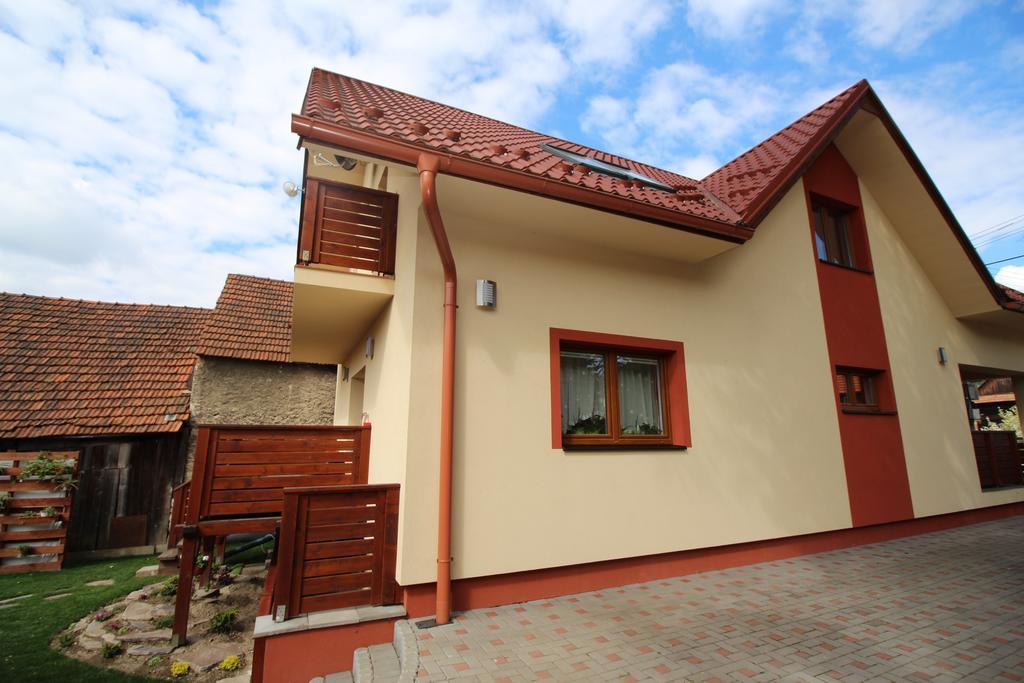 Villa Lienka Besenova Exterior photo