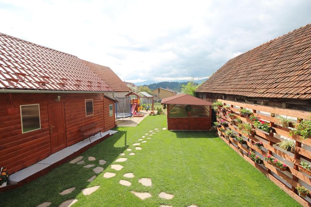 Villa Lienka Besenova Exterior photo